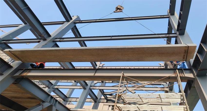 SP(D)預應力空心板在學(xué)校建筑中的應用案例(圖8)